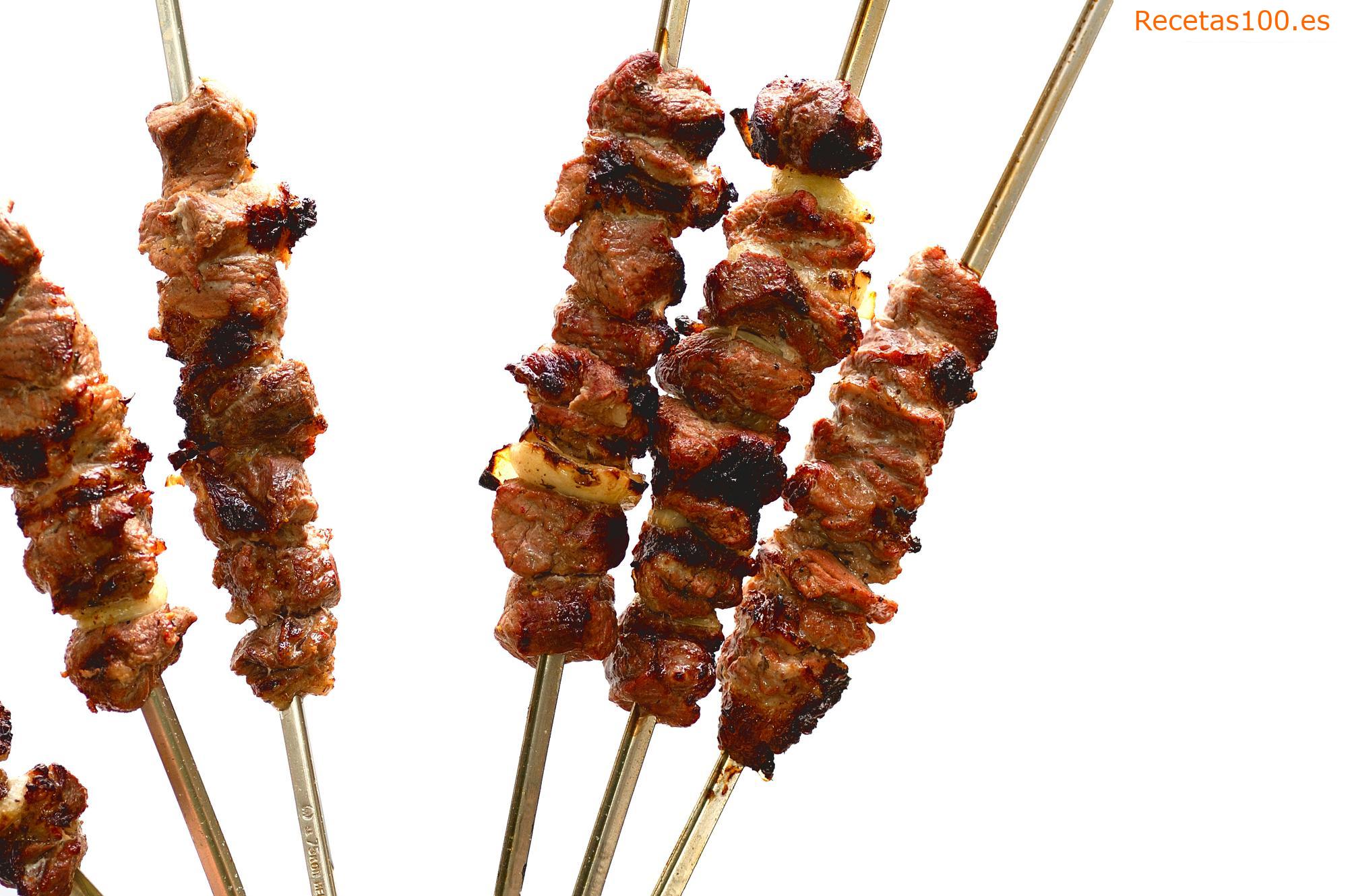Brocheta de solomillo de cerdo