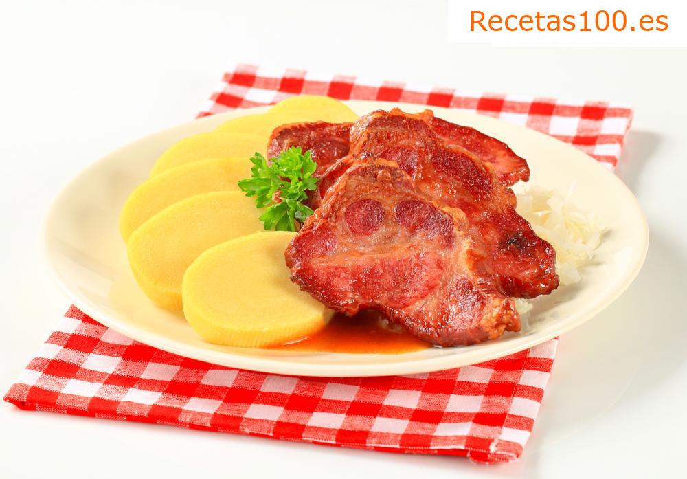 Carne de cerdo desmenuzada a la cerveza