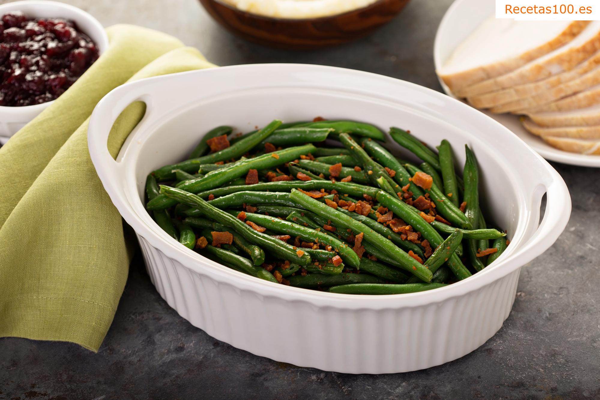 Carrilleras de ternera con bacon y judías verdes