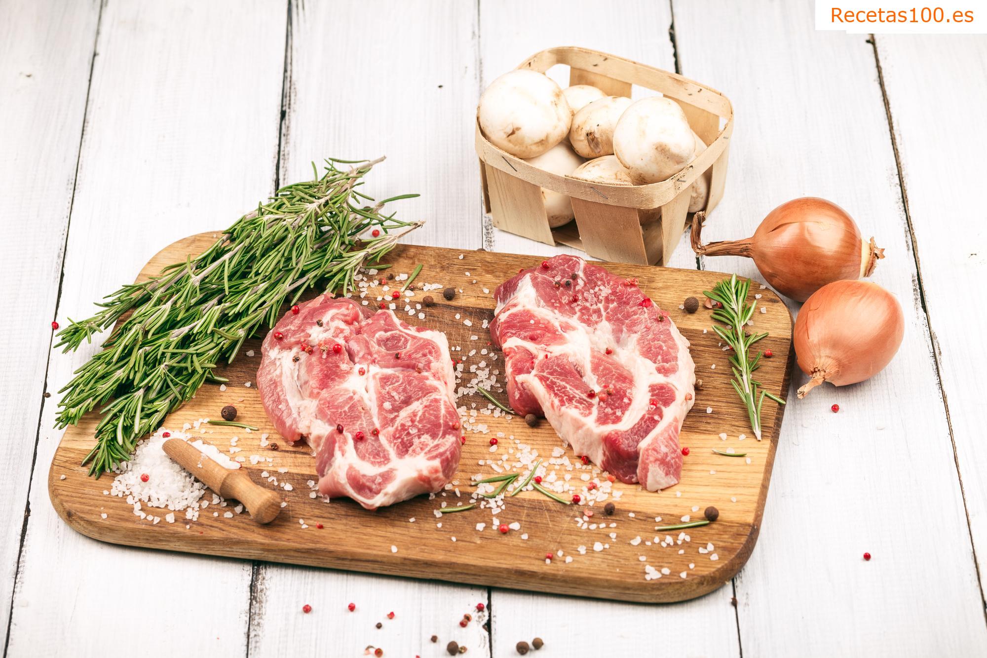 Cerdo al champiñón