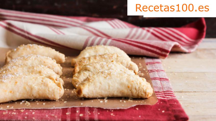 Empanadillas con relleno de manzana