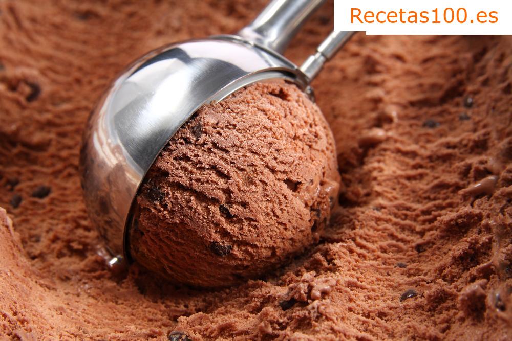 Helado de chocolate