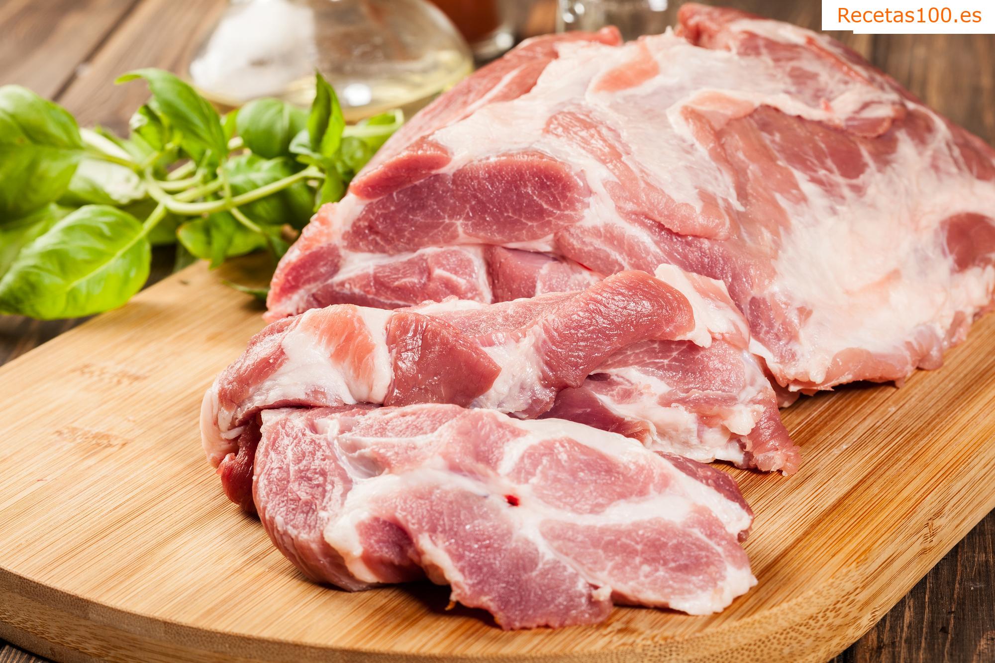 Panceta de cerdo en mayonesa