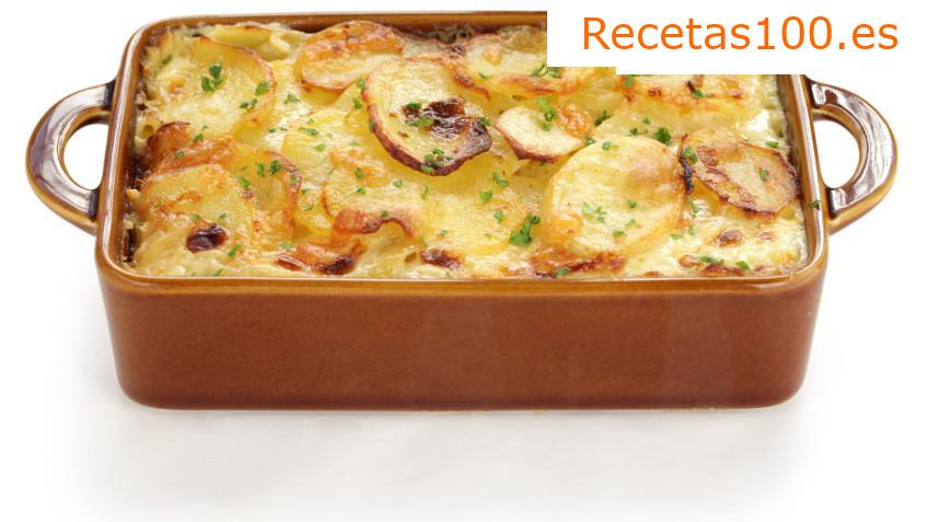 Papas al horno con brócoli y queso