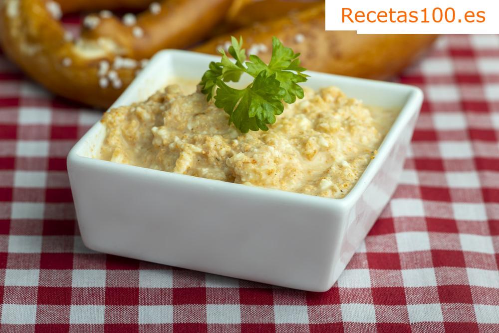 Pasta de ajo y queso