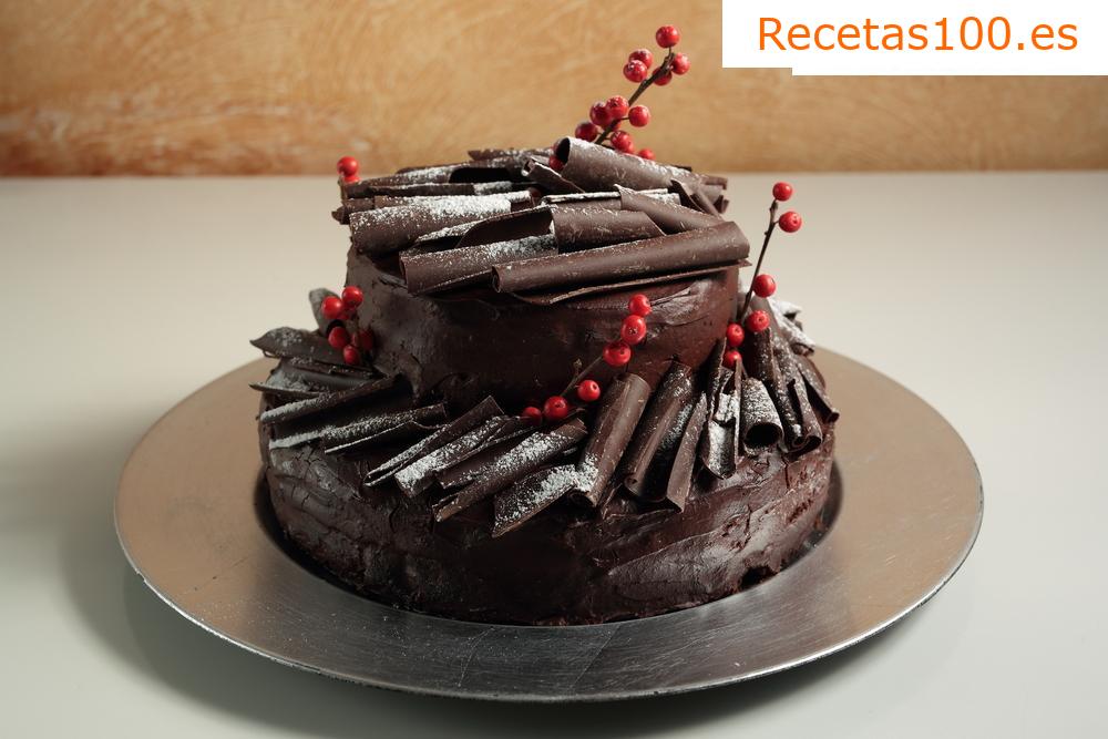 Pastel de chocolate simple