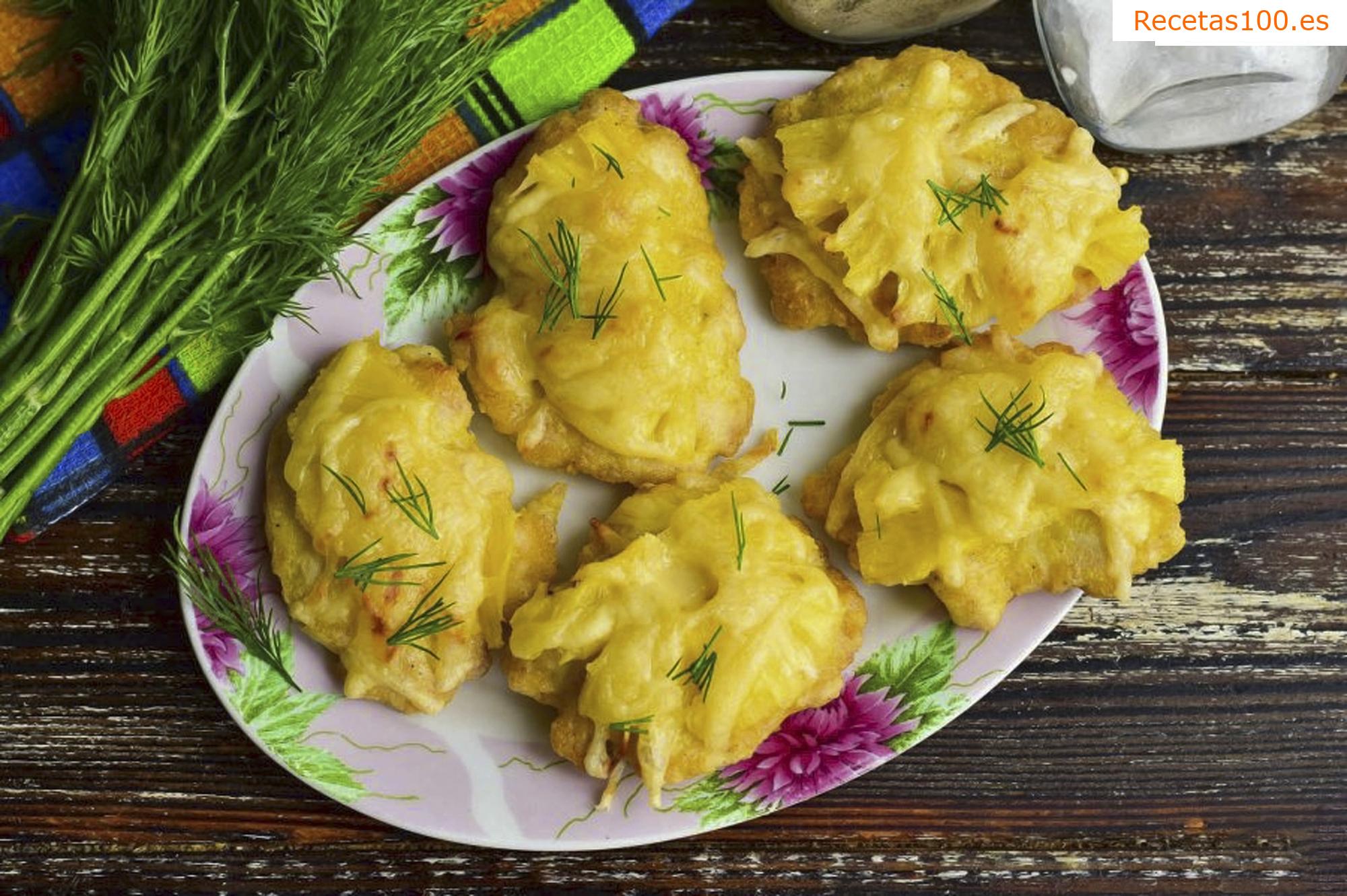 Pechuga de pollo empanizada con copos de maíz al horno (sin grasa)