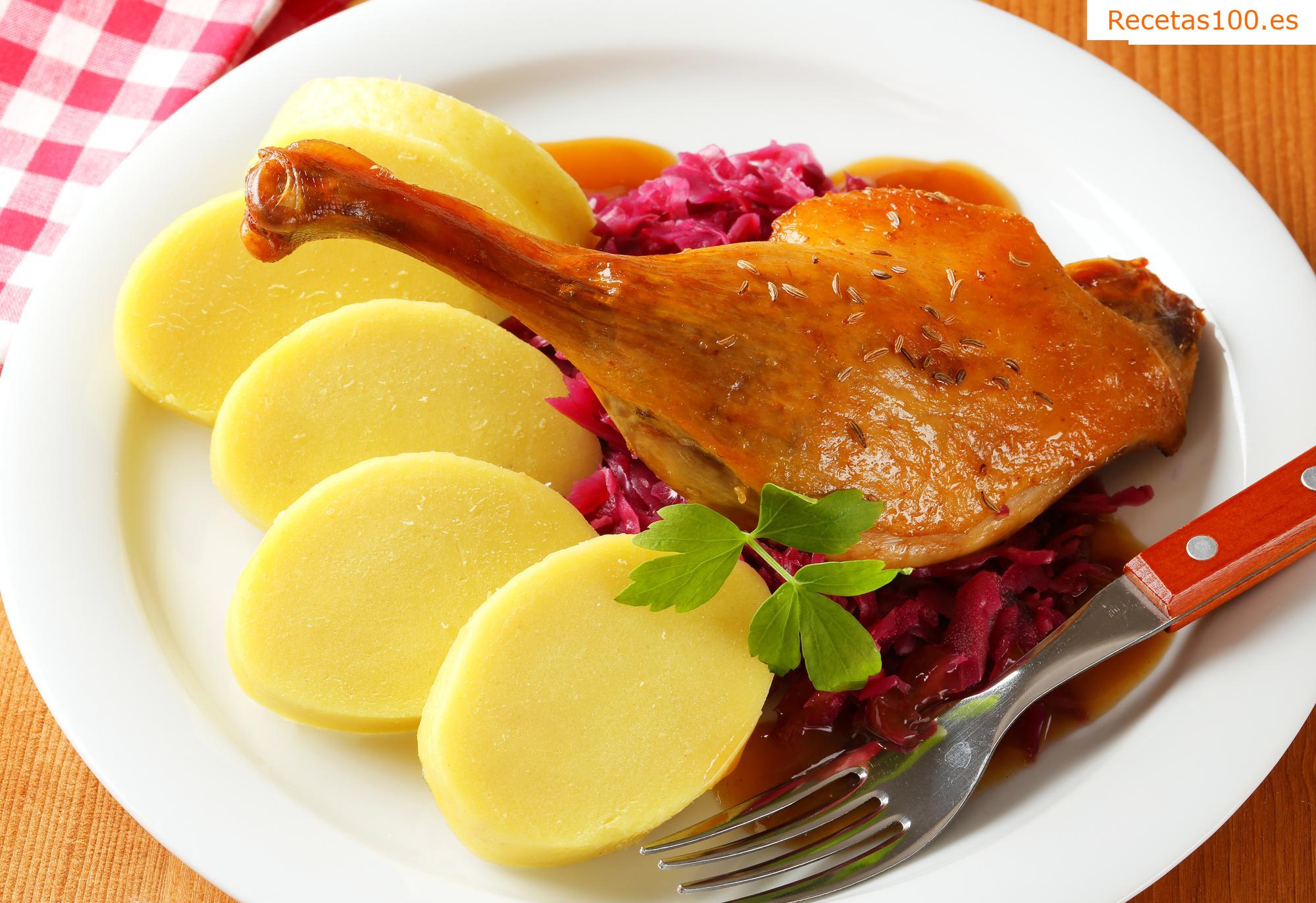 Pollo dentro de pato
