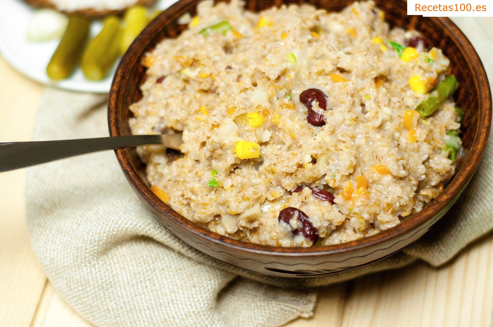 Porridge de trigo sarraceno con verduras