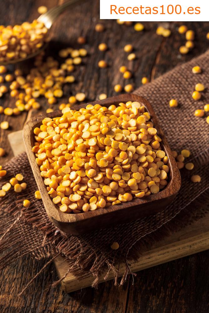 Puré de guisantes con zanahoria y perejil