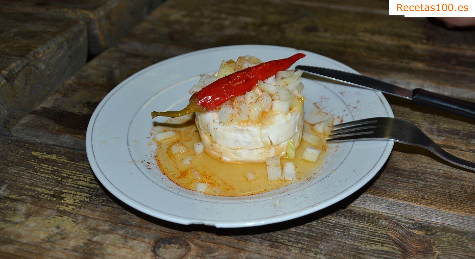 Queso camembert en conserva