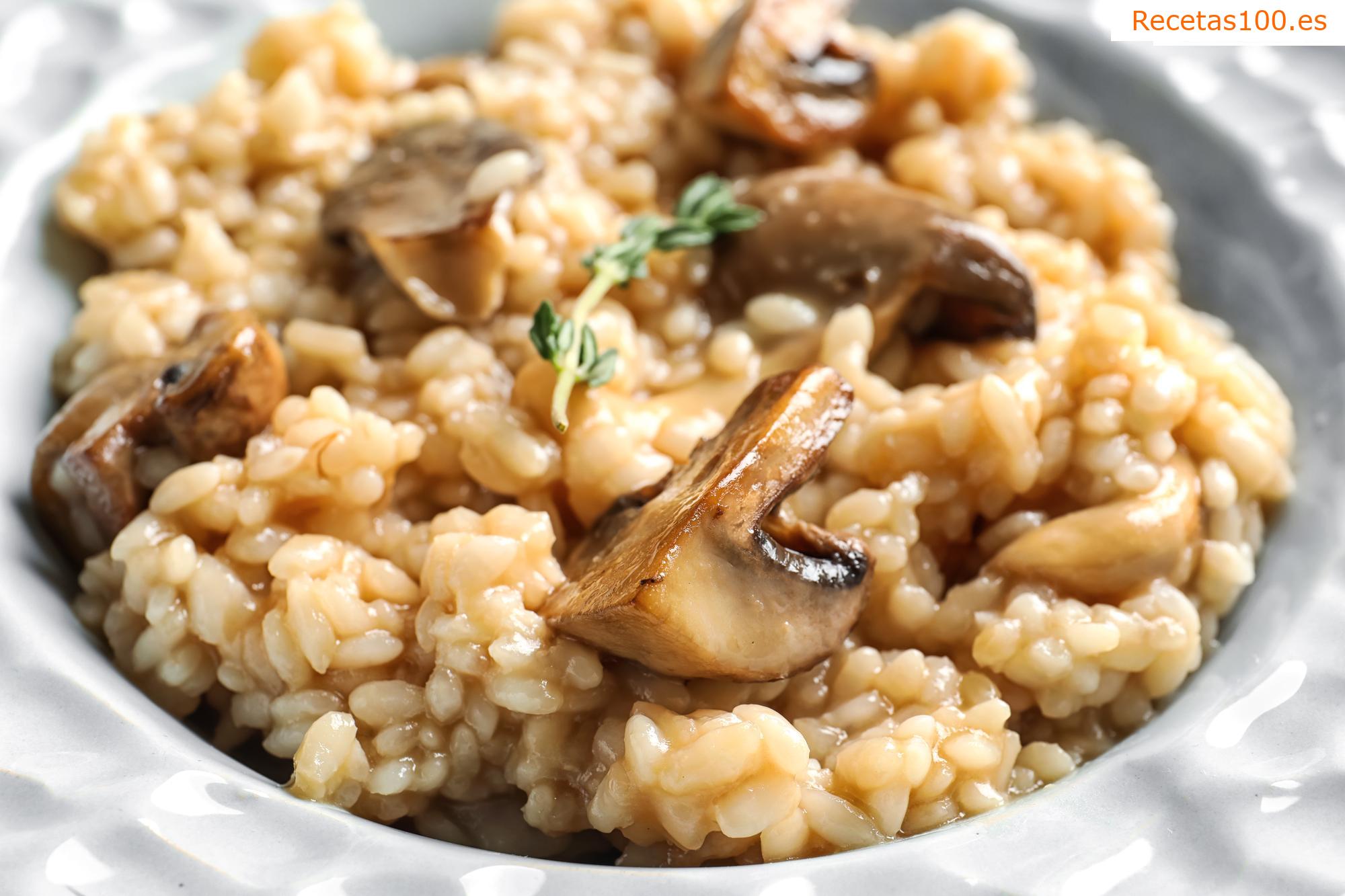 Risotto con calabacín y champiñones