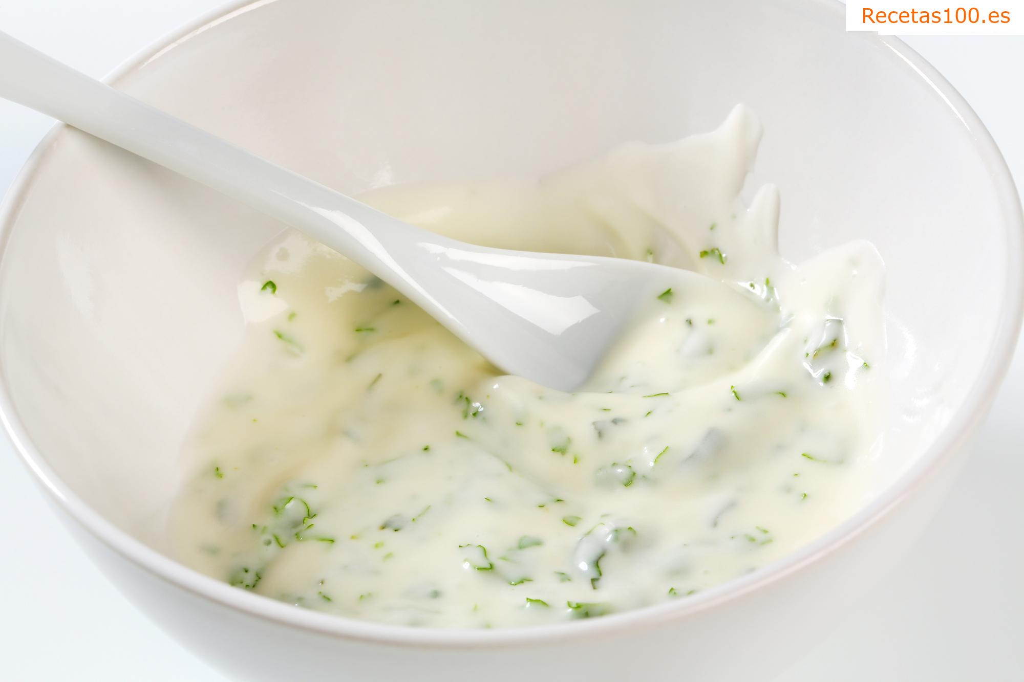 Salsa de queso con gnocchi (rápido y fácil)