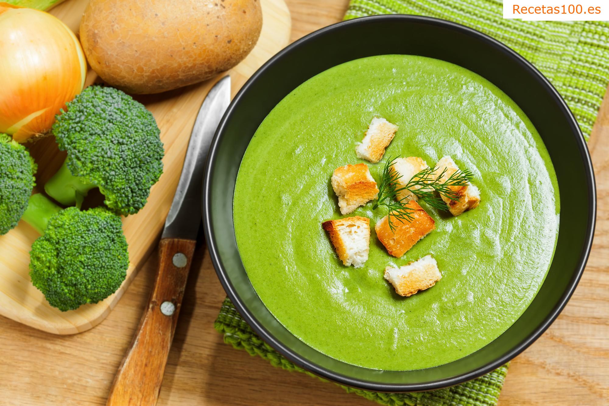 Sopa de brócoli con crema