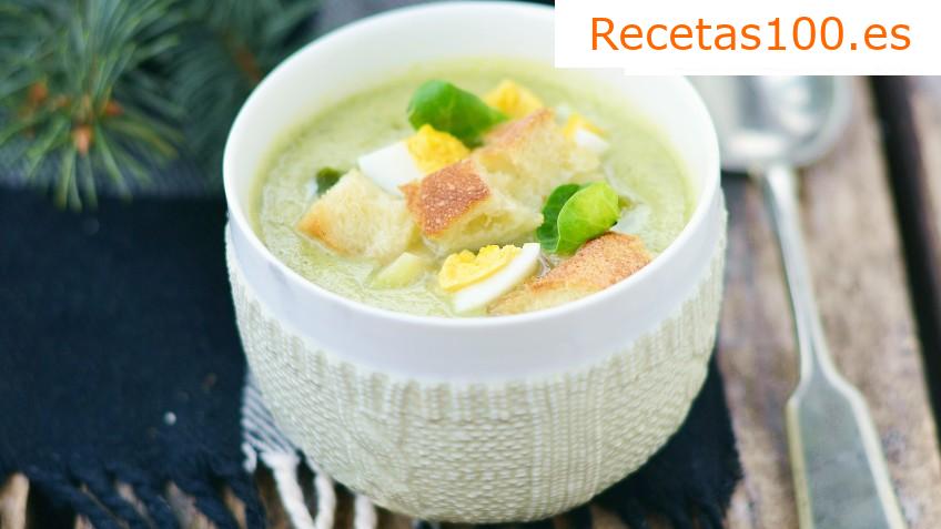 Sopa de col rizada