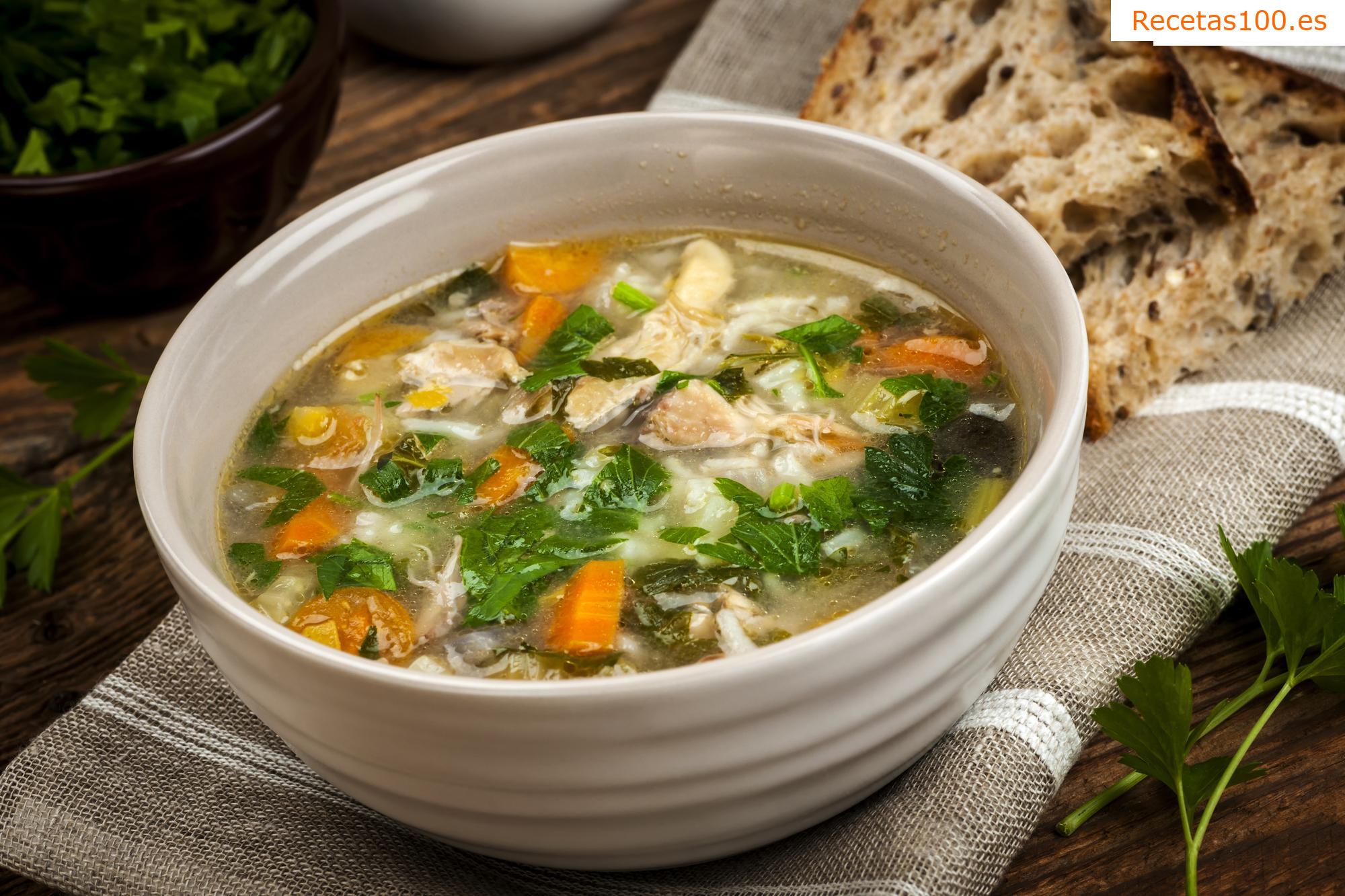 Sopa de pollo