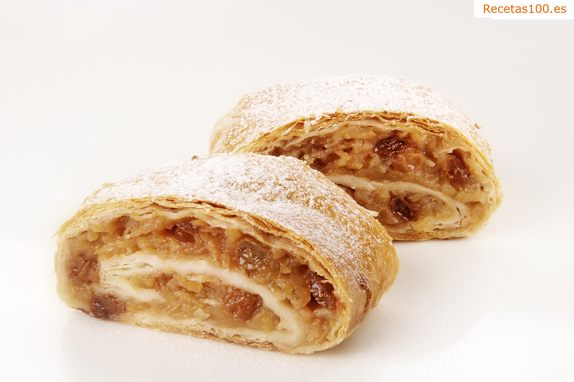 Strudel de manzana con masa de hojaldre